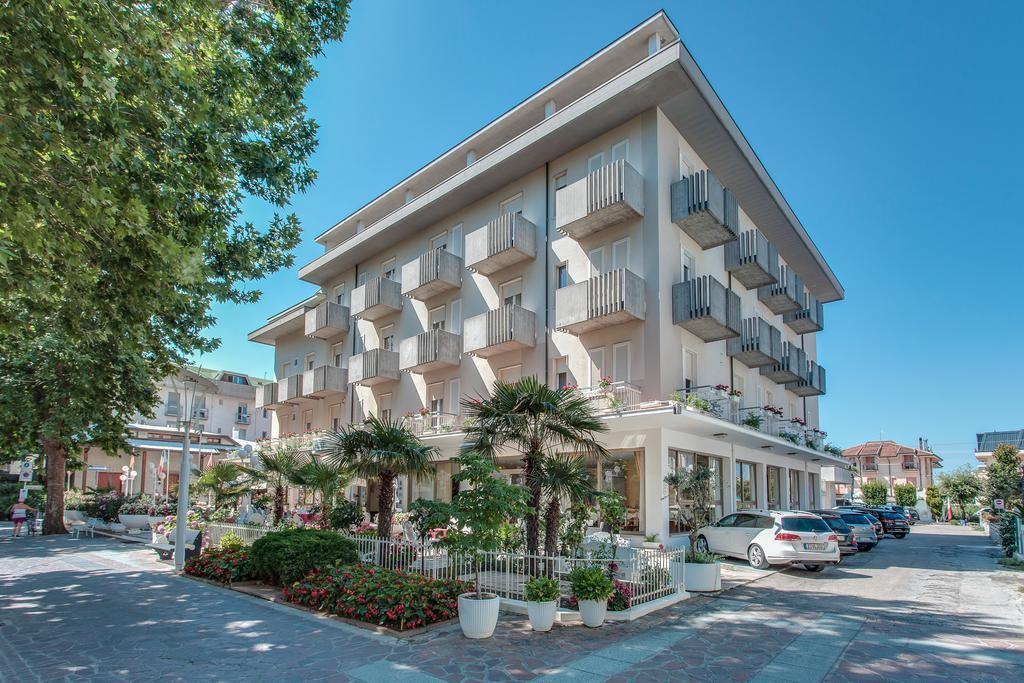 Hotel Garden Bellaria-Igea Marina Exterior foto